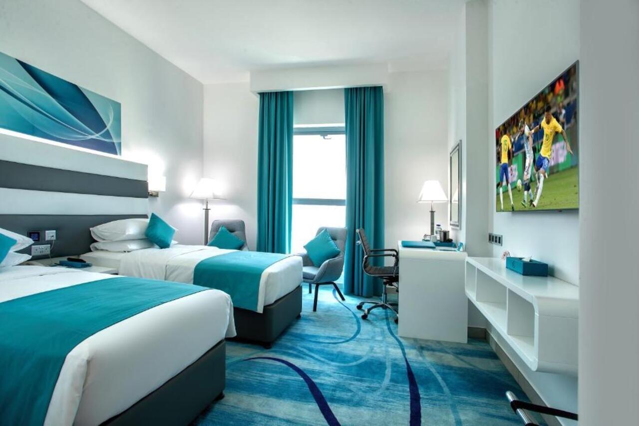 City Avenue Al Reqqa Hotel Dubai Exteriör bild